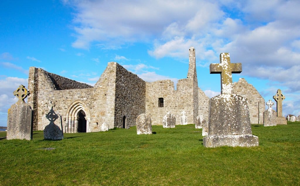 Clonmacnoise, Irlanda