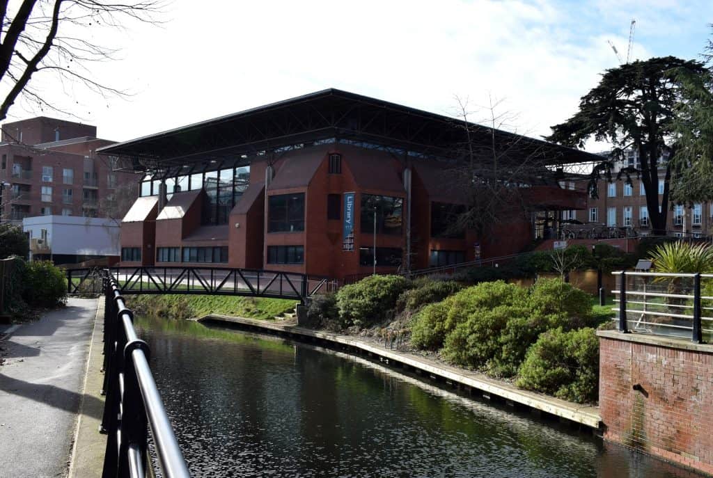 Biblioteca Central de Maidenhead