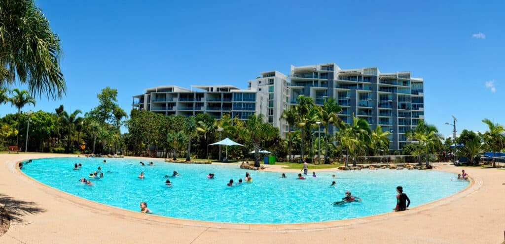 Laguna Bluewater