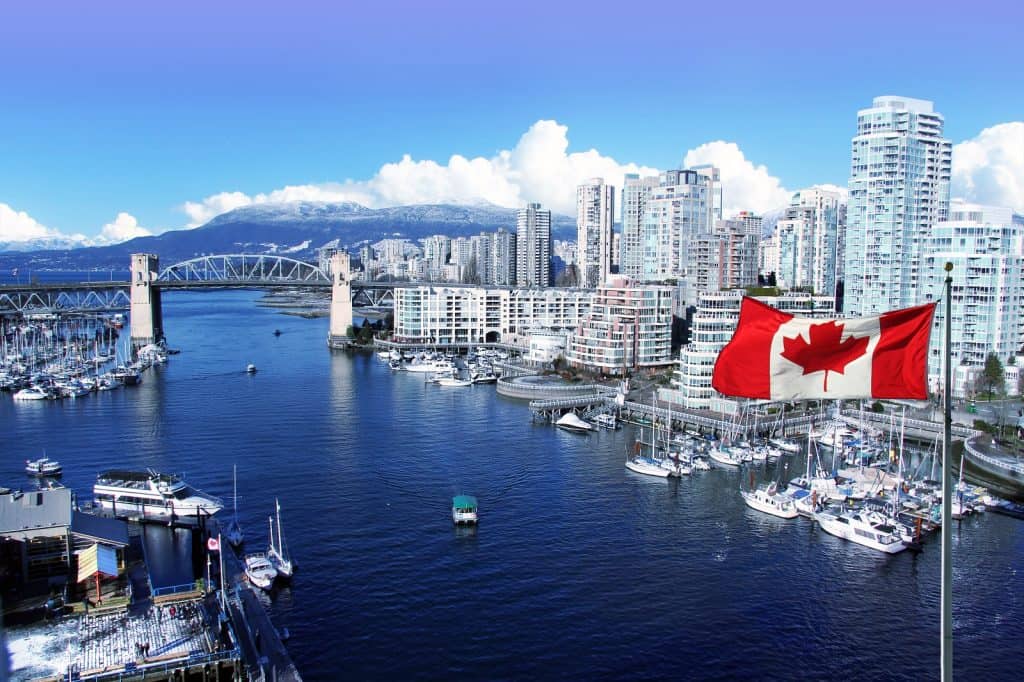 Canadá. río