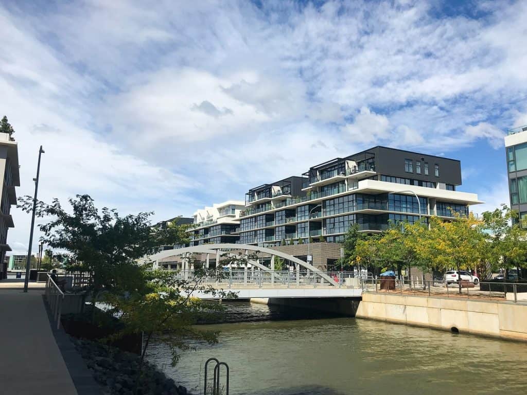 Casas Canberra
