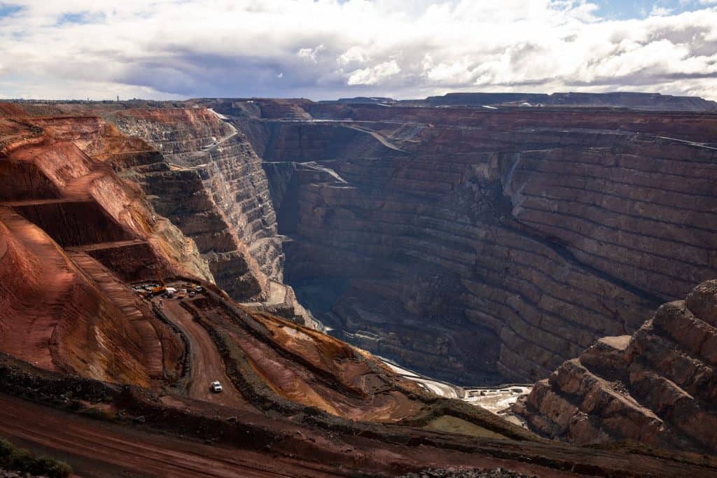 Super Pit