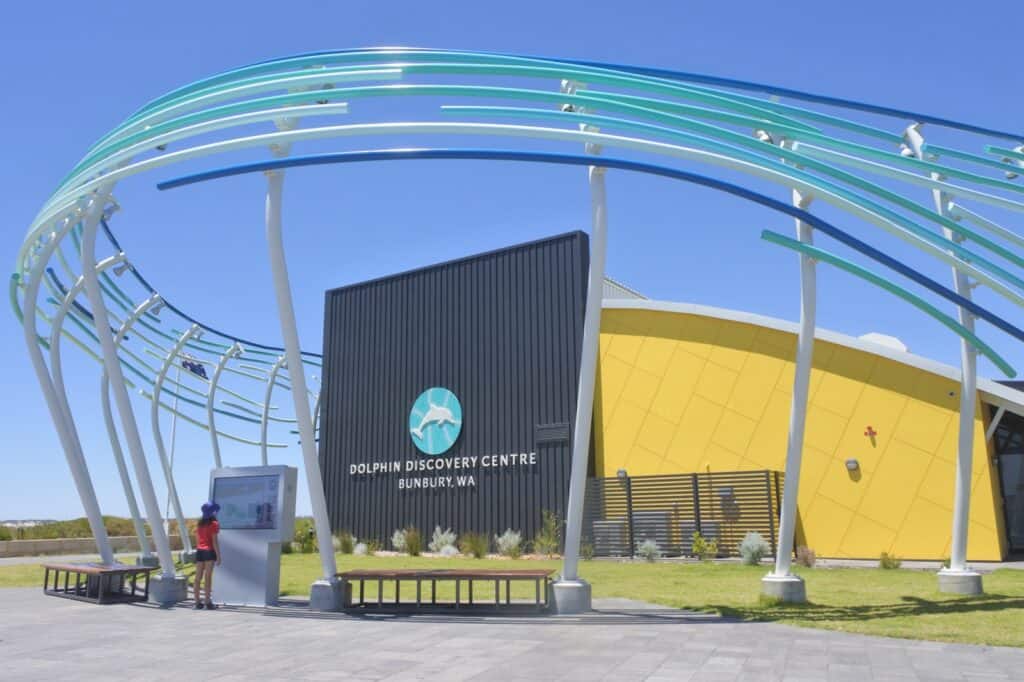 Centro de Descubrimiento de Delfines