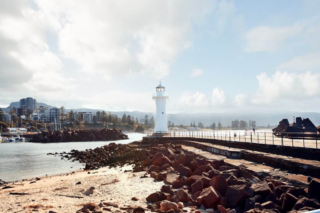 Faro del puerto en Wollongong