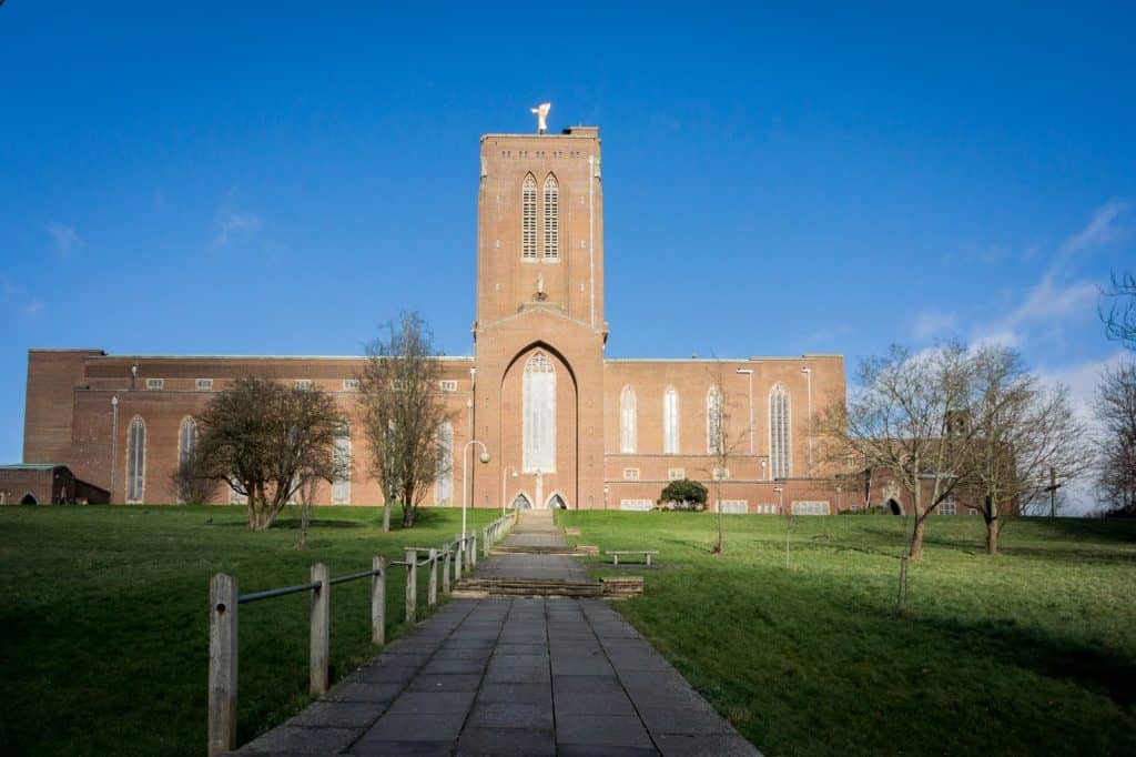 Catedral de Guildford