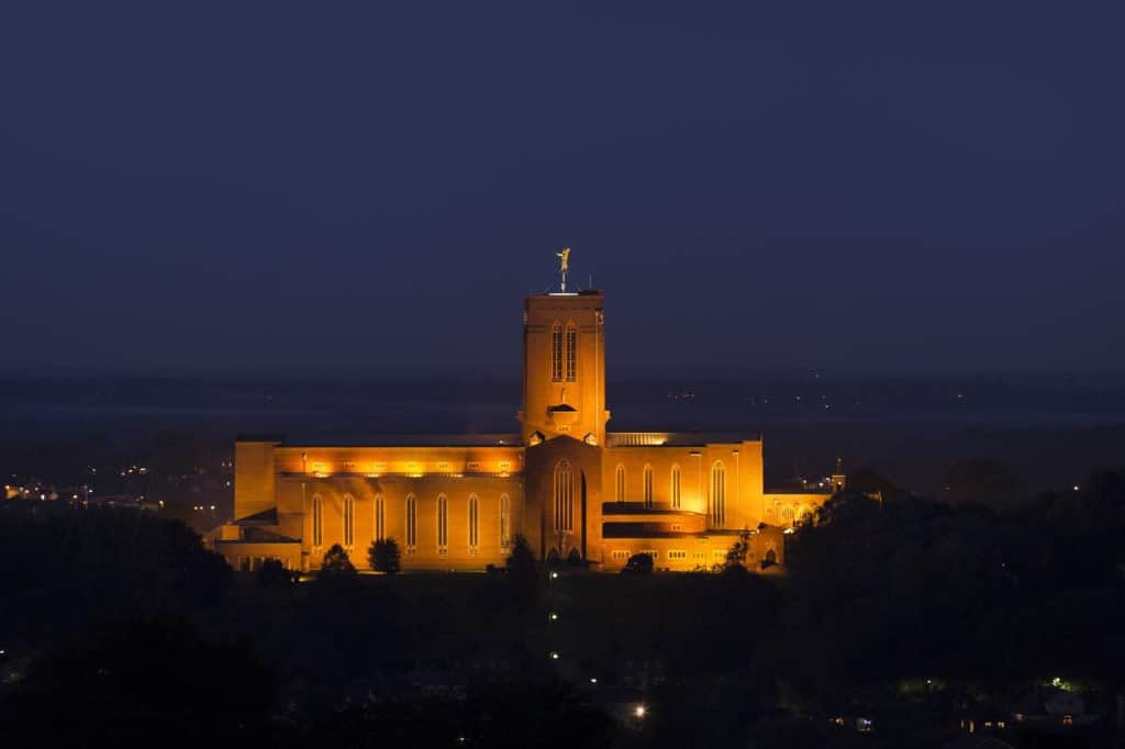 Catedral de Guildford