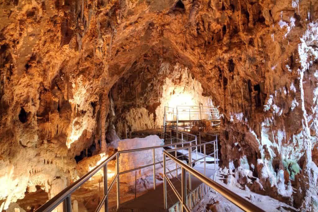 Jenolan Caves