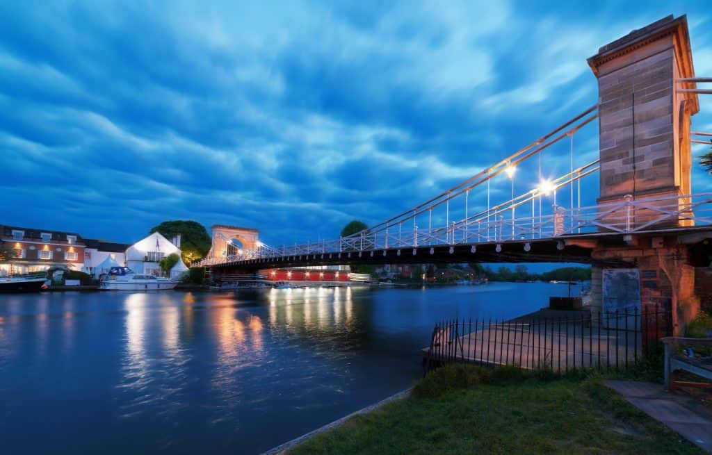 Puente Colgante de Marlow