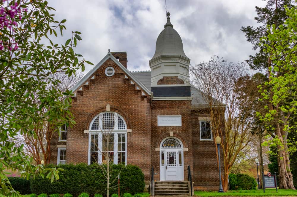 Intensive English Program – Maryville College