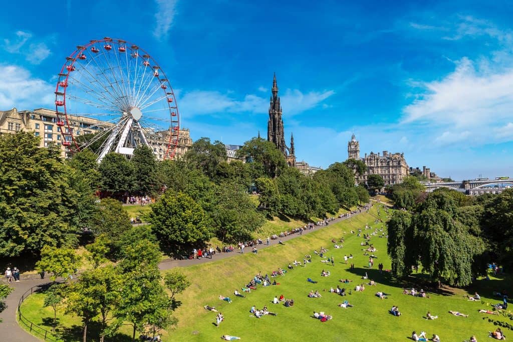 Monumento a Walter Scott en Edimburgo