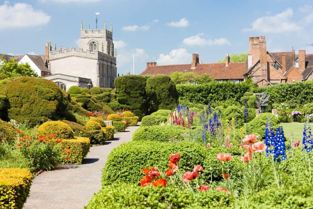 Jardines - New Place