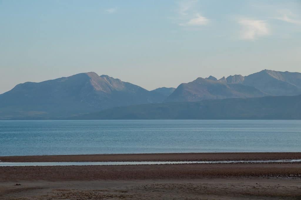 Scalpsie Bay
