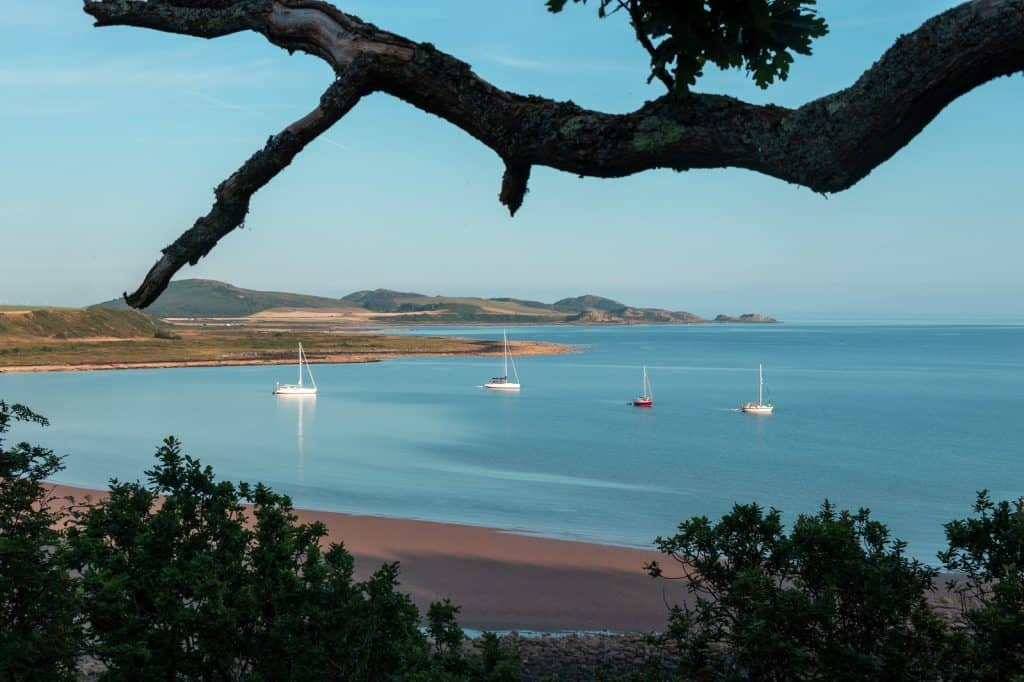 Scalpsie Bay