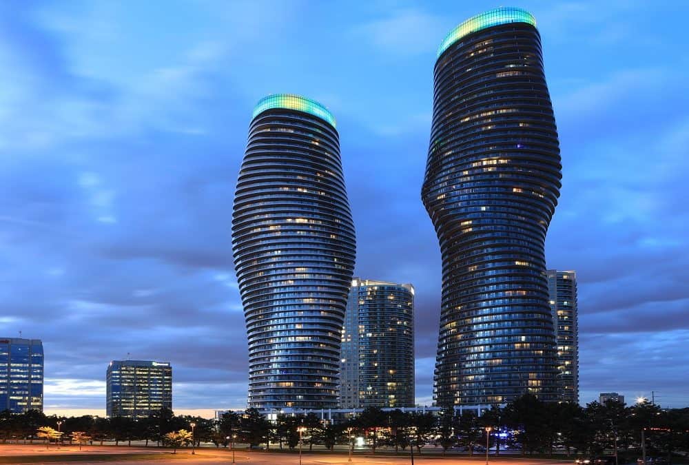Mississauga, The Absolute World