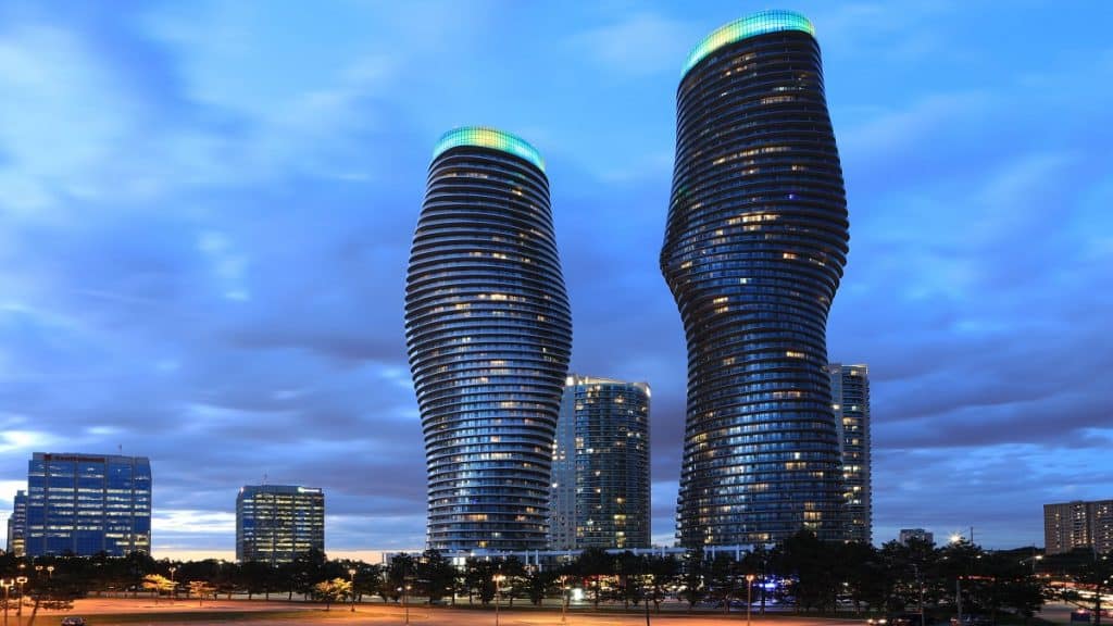 Mississauga, The Absolute World