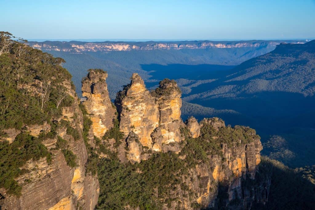 Three Sisters Walk