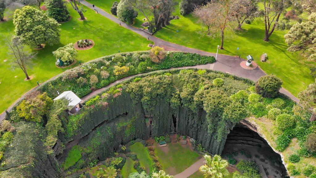 Umpherston Cave