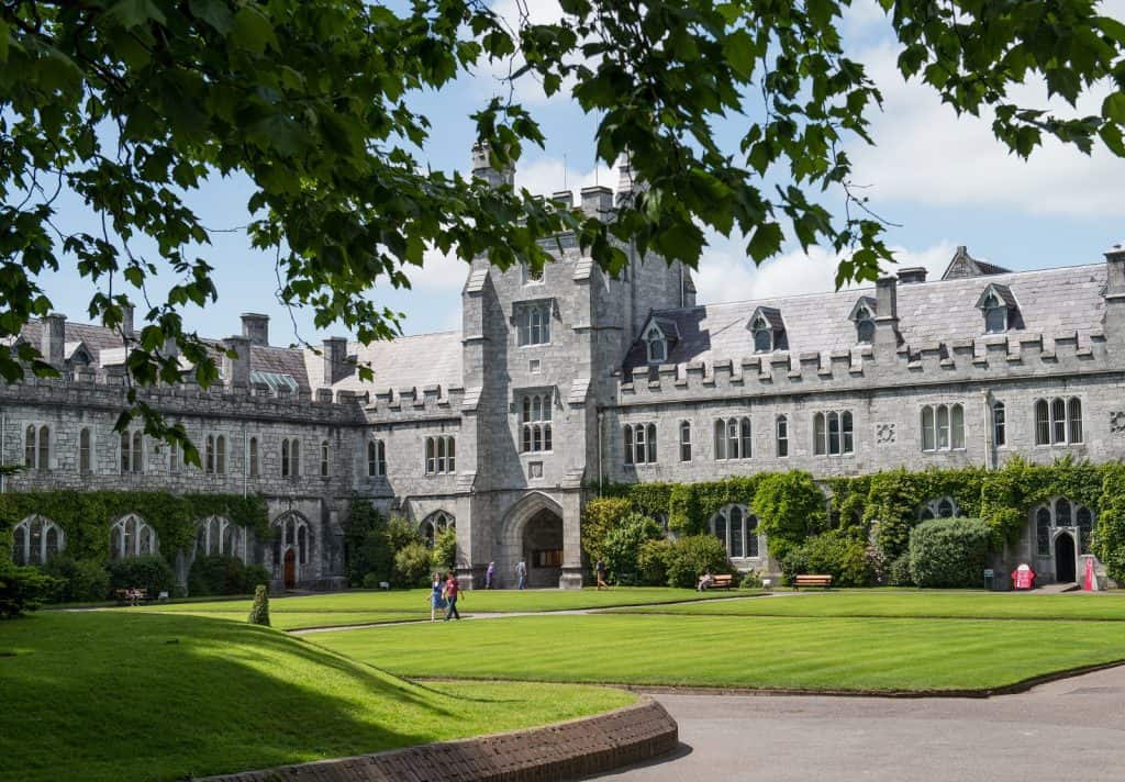 Universidad Colegio Cork