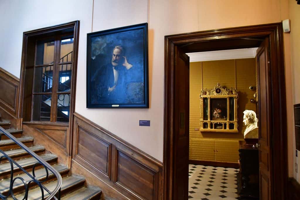 Victor Hugo House