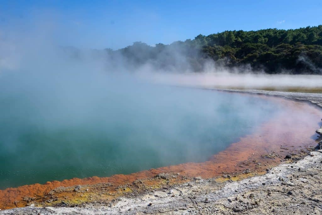 Wai-O-Tapu, Tauranga