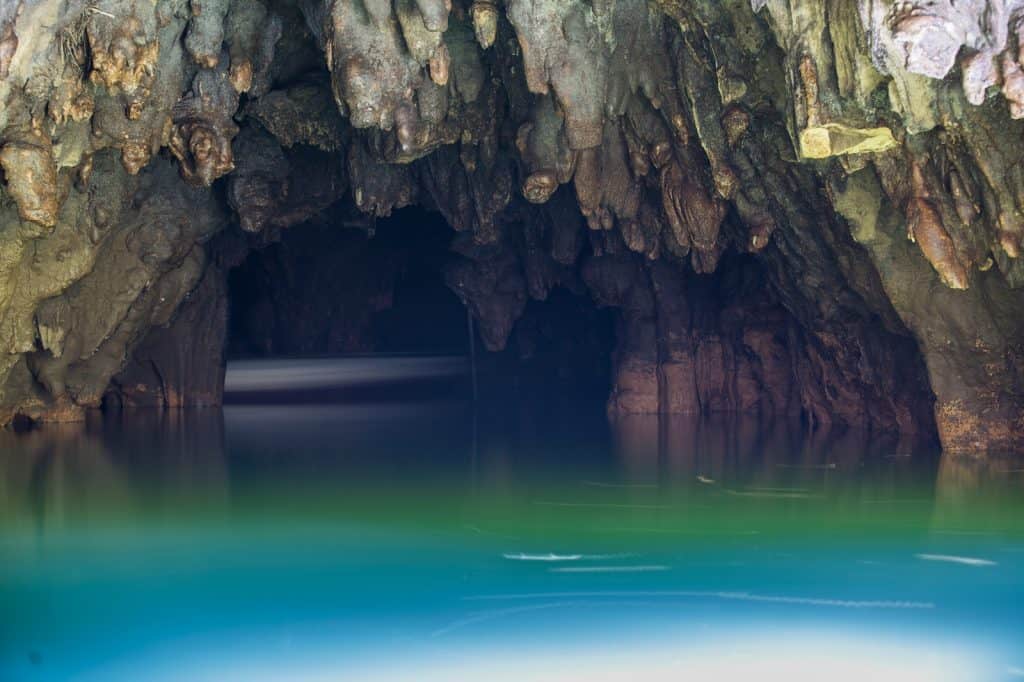Waitomo Glowworm Caves