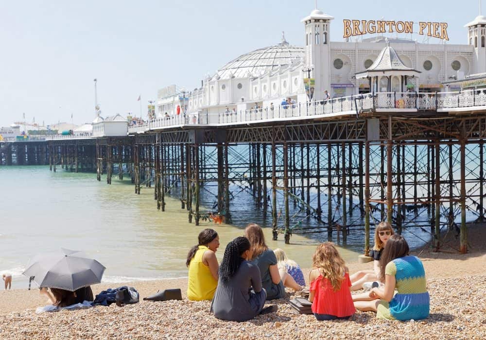 Estudiantes en Brighton