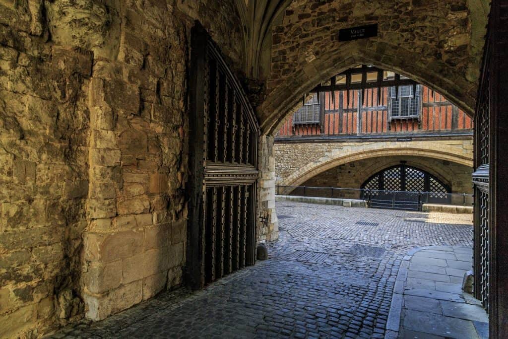 Las paredes internos de la Torre Sangrienta